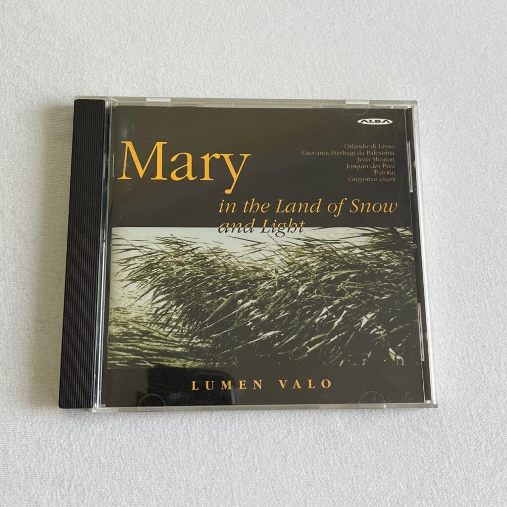 Mary in the Land of Snow and Light - Lumen Valo